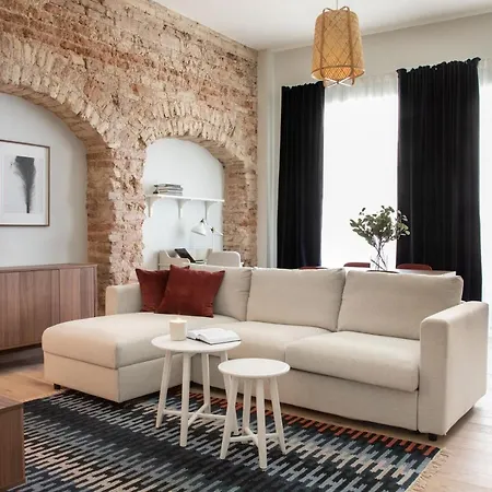 #stayhere - Brand New Authentic Pilies - Heart Of Old Town * Vilnius