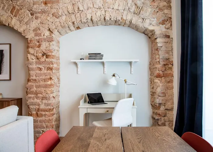 #stayhere - Brand New Authentic Pilies - Heart Of Old Town