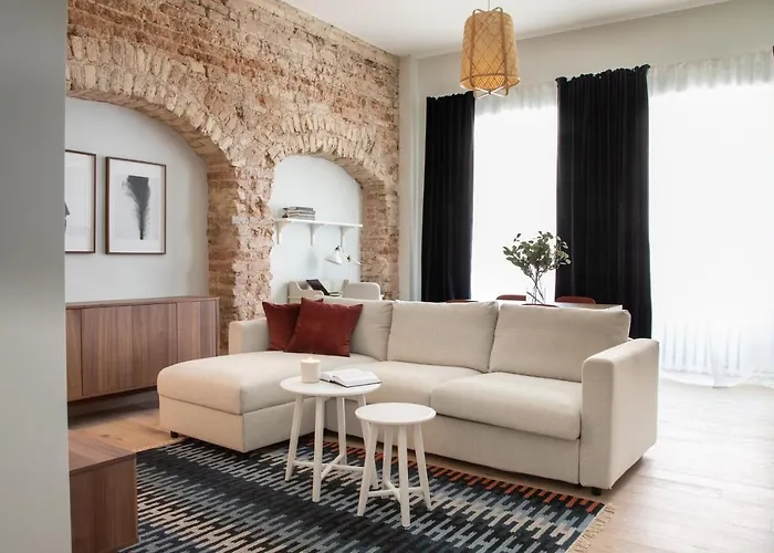 #stayhere - Brand New Authentic Pilies - Heart Of Old Town * Vilnius