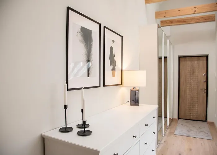 #stayhere - Brand New Authentic Pilies - Heart Of Old Town *